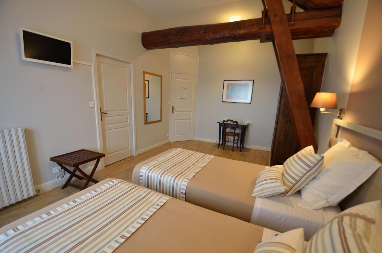 Chambre D'Hotes Le Jardin Des Pierres Dorees Marcy Exterior photo